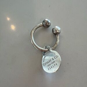 Tiffany & Co. Silver “please return to” horseshoe Key Holder